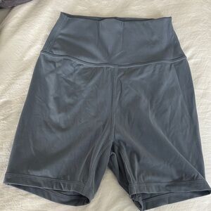 BuffBunny High-Waisted Gray Shorts